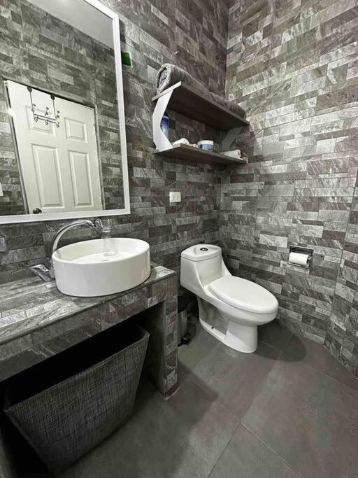 Апартаменти Departamento En 1Er Piso 2 Bdr 2Bath Tezal Кабо-Сан-Лукас Екстер'єр фото