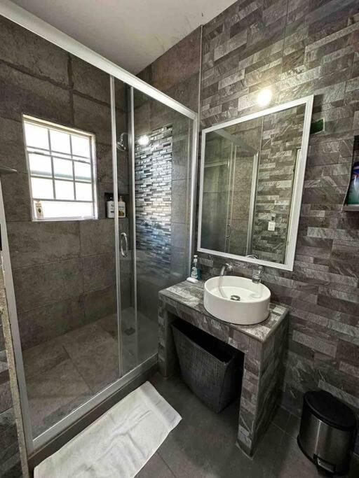 Апартаменти Departamento En 1Er Piso 2 Bdr 2Bath Tezal Кабо-Сан-Лукас Екстер'єр фото